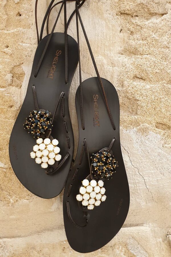 Twins Rose Gold SWAROVSKI White Opal Jet